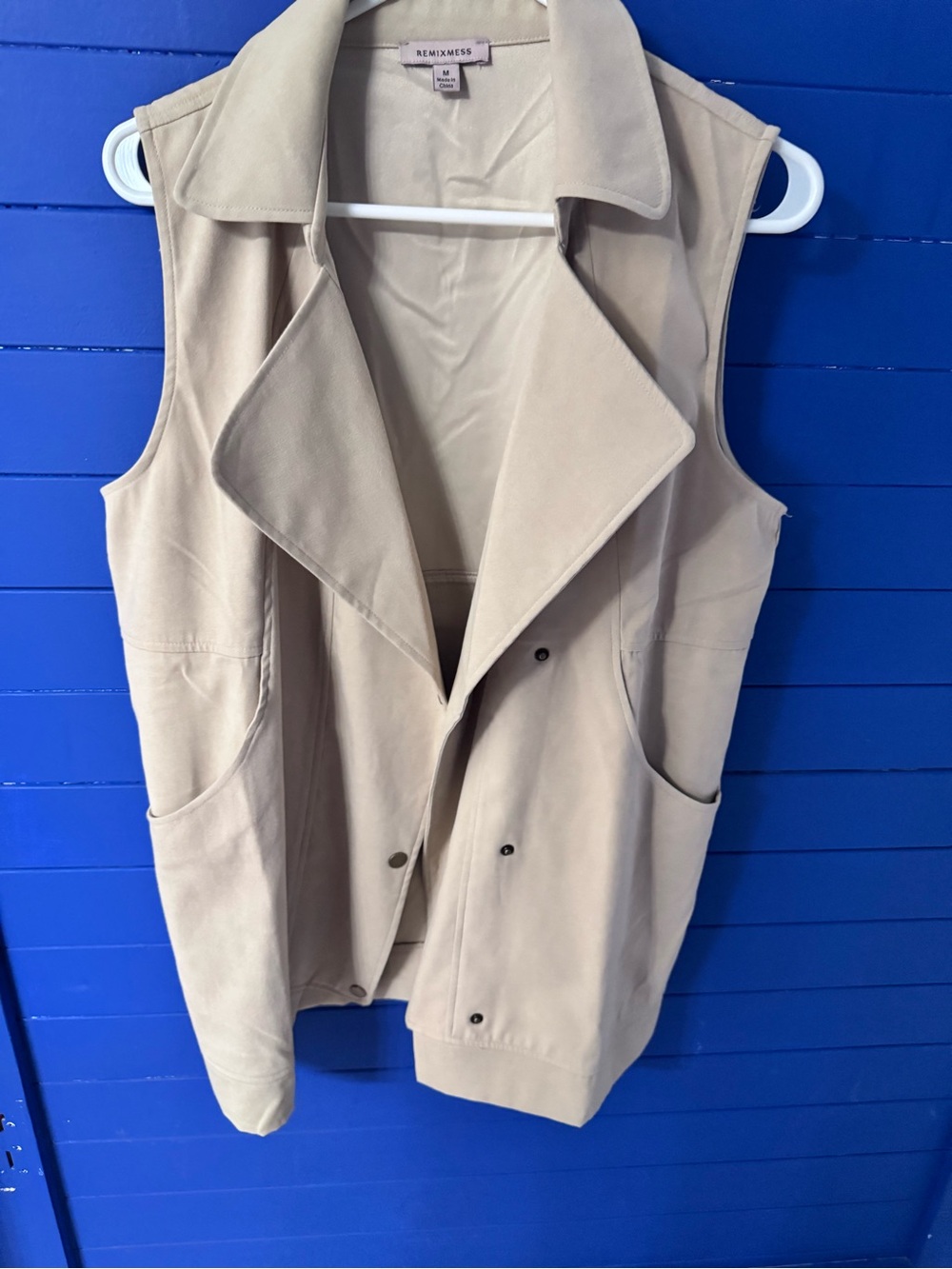 New York & Company Sleeveless Draped Vest in Beige